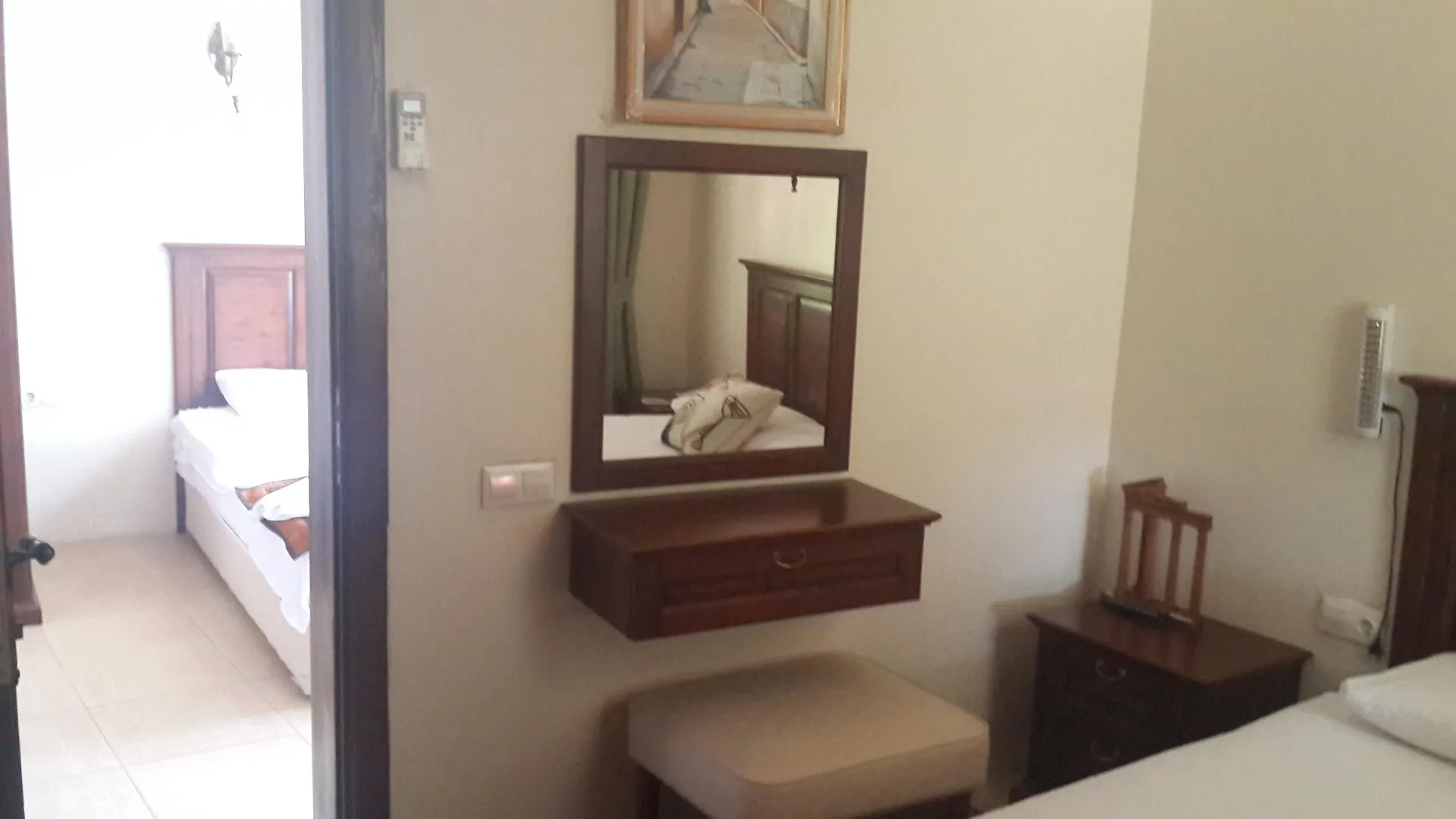 Hadrian Gate Hotel Antalya 2*,